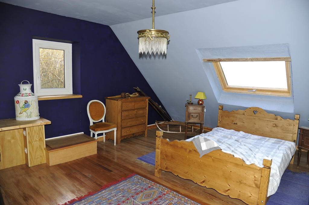 Les Fous De Bassans Bed & Breakfast Poullan-sur-Mer Ruang foto