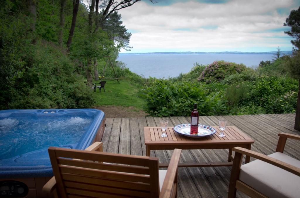 Les Fous De Bassans Bed & Breakfast Poullan-sur-Mer Bagian luar foto