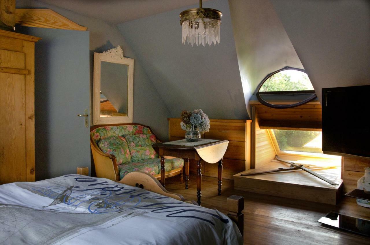 Les Fous De Bassans Bed & Breakfast Poullan-sur-Mer Bagian luar foto